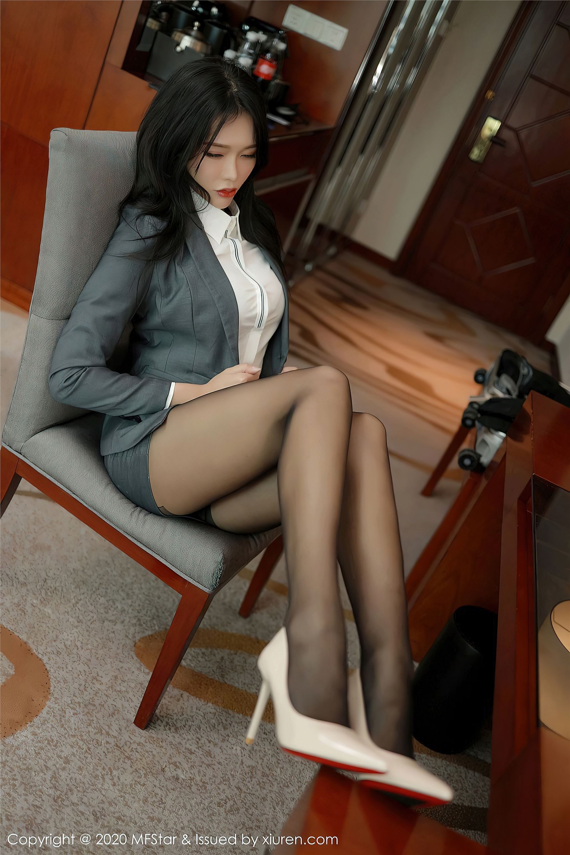 MFStar范模学院 2020.12.18 Vol.426 娜比